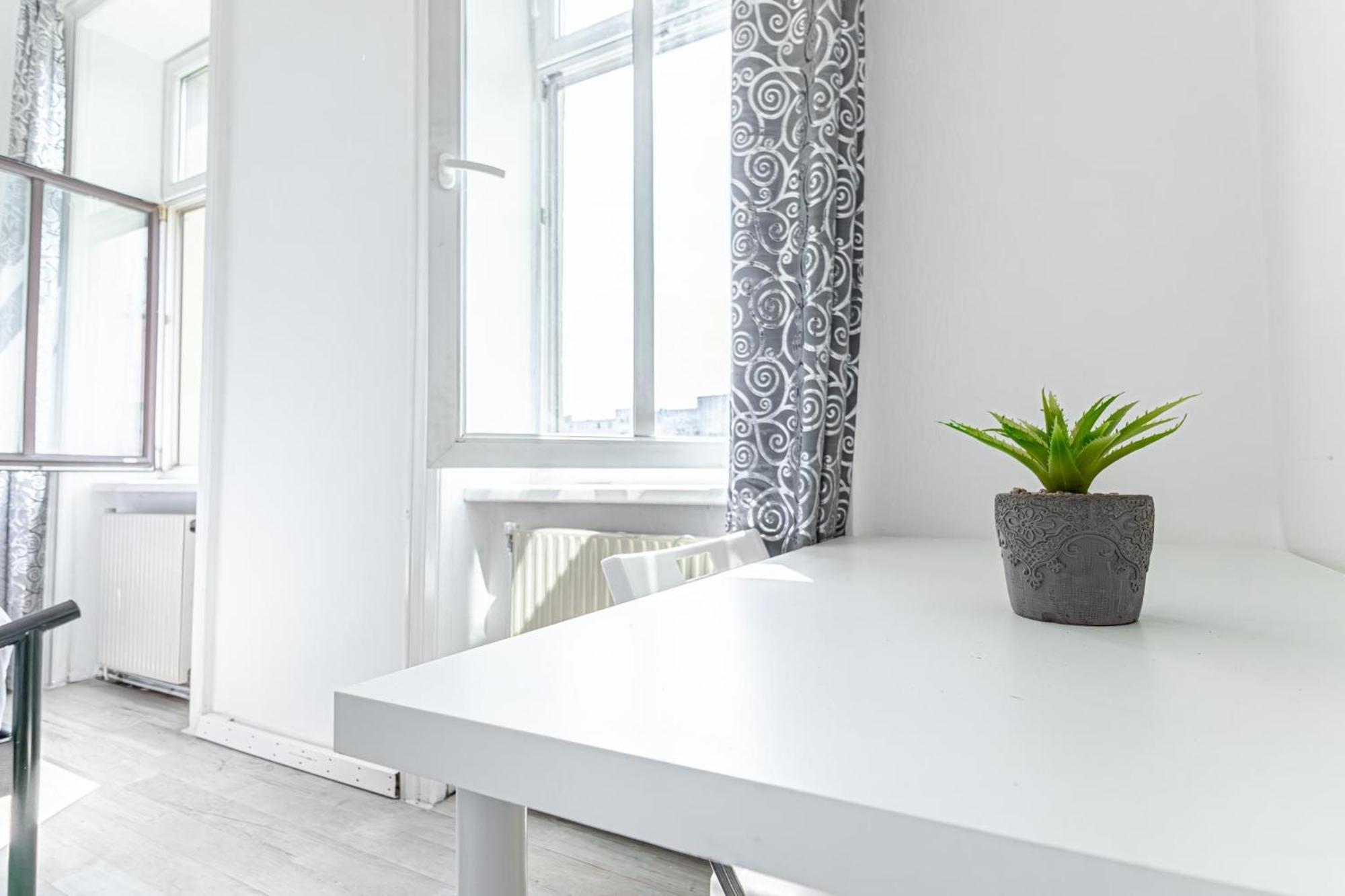 Comfy 3Br Shared Apartment - U6 Subway, Danube & Millenium City 비엔나 외부 사진